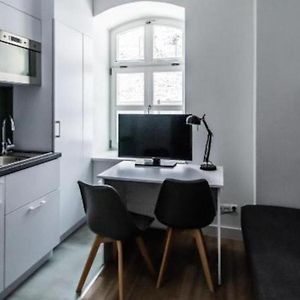 Studio met een King Size Bed